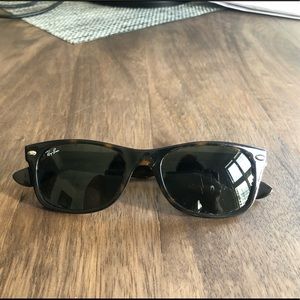Ray-Ban Original Wayfarer Classic Sunglasses